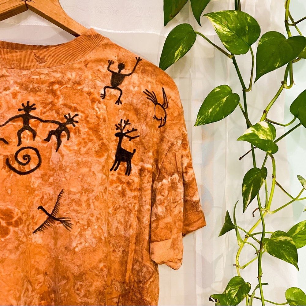 vintage aztec tie dye graphic tee